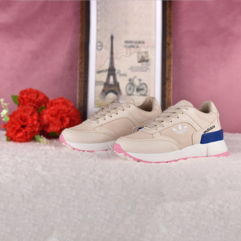 NUEVOS TENNIS ADlDAS TREBOL BEIGE DAMA